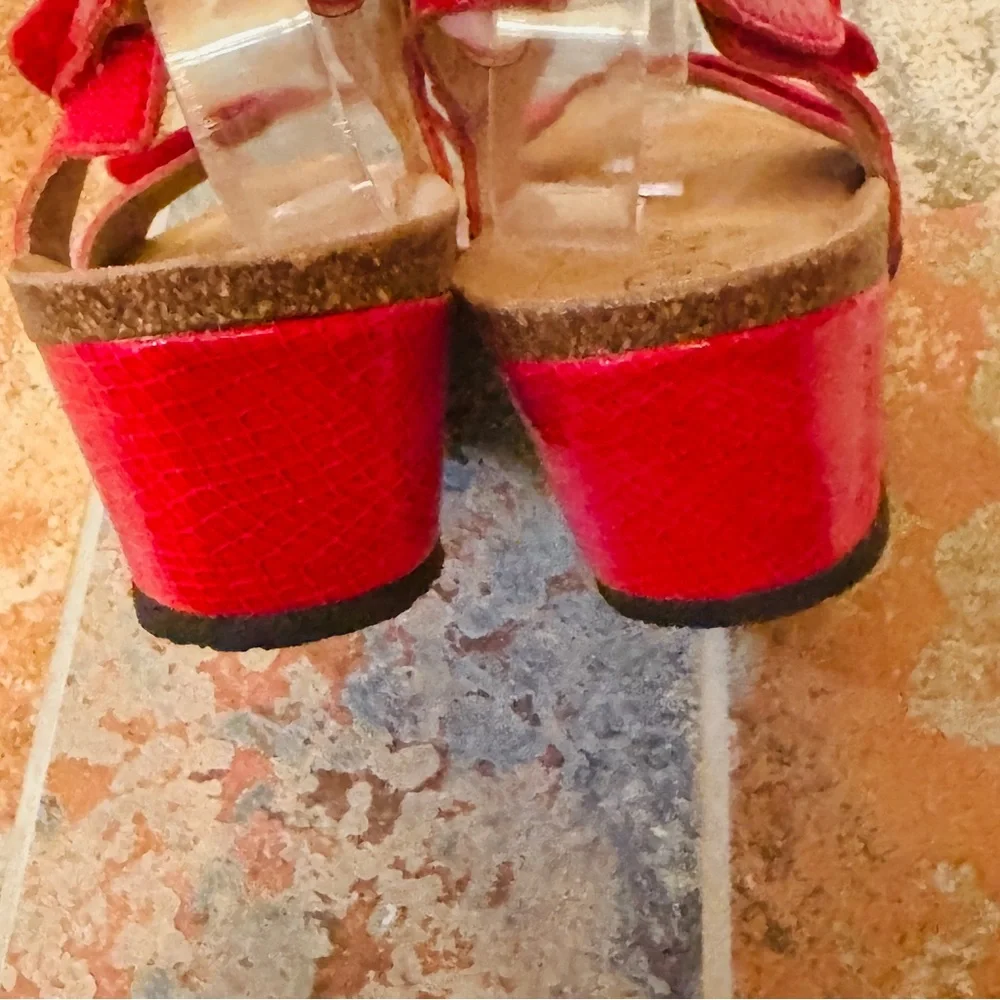 🌹Sassy Wedge, Made In Spain Vionic Ortho Red Leather Women's Adjustable Sandals! - Picture 10 of 14